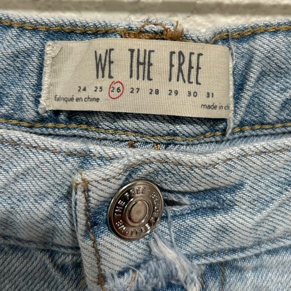 We The Free Cropped Straight Leg Distressed Button-Fly Jeans Size 26 - Picture 5 of 7